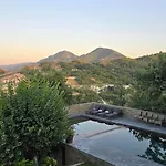 빌라 Top Privacy Eco Villa Villa 2026 Teg Hill,Best In Tirana With No Neighbours *