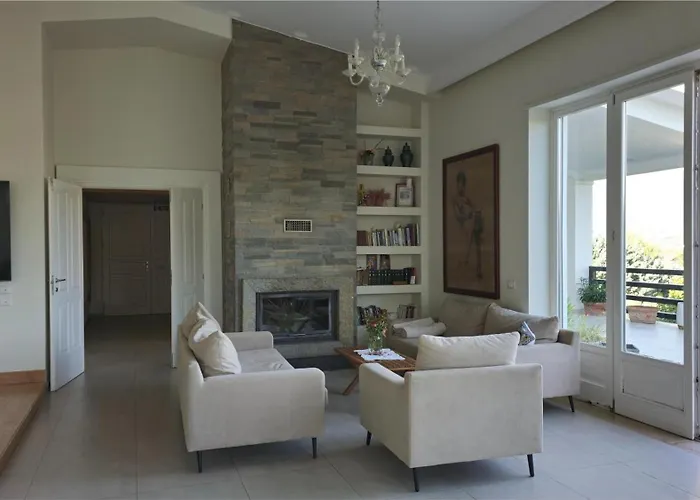 Vila Privacy Eco Of 2025 Teg Hill With No Neighbours *